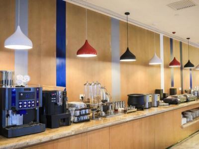 Hotel Express Pujiang By Ihg