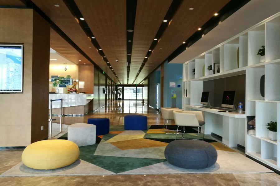 Express Pujiang By Ihg Hotel 4*